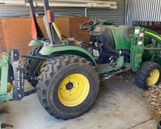 Tractor all information in description of Sale please read