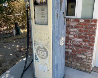 Vintage gasoline tank needs restoration taking offers