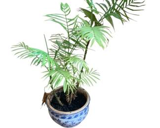 148 - Planter w/ Plant 33 x 12