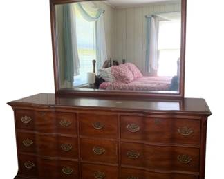 198 - Bassett Dresser w/ Mirror 78 x 67 x 21