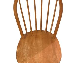 122 - Windsor Chair 38 x 17 x 16