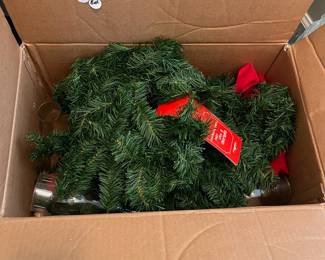 C128 - $8 Box of Garland.