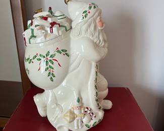 C29 - $40. Holiday Santa Collection by Lenox. Cookie Jar. Measures 14" tall.