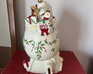 C29 - $40. Holiday Santa Collection by Lenox. Cookie Jar. Measures 14" tall.
