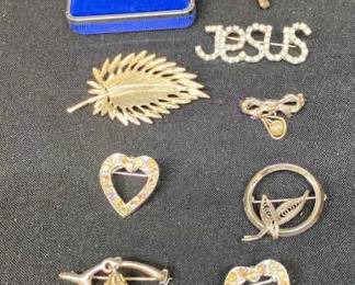 Stunning Silver Color Brooches