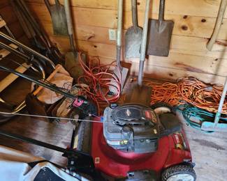 Lawnmower, Shovels