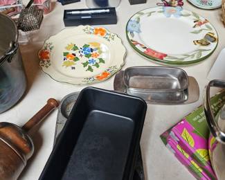 Plates, Baking Pans