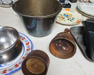 Butter Mold/Bell, Metal Bucket