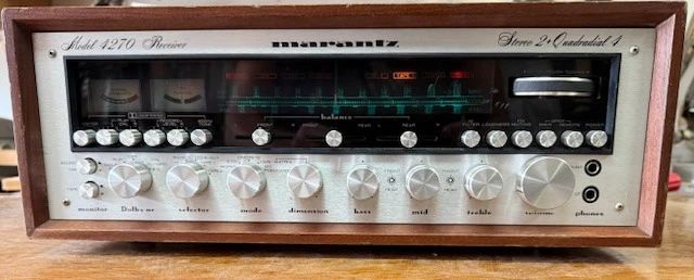 Marantz Model 4270. Quadradial 4. Receiver. Works. Hard to find wood case. 