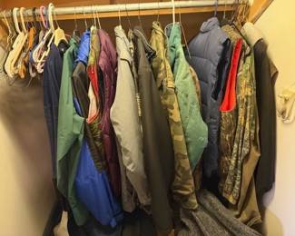 Gear. Work clothing. Vests. 
