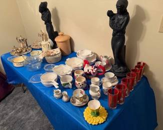 MCM / vintage glassware. 