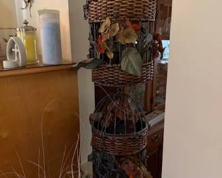 Hanging bird cage decorations. 