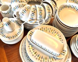 Complete Atomic-Era Dinnerware Set – Blue & Green Retro Pattern (Service for 12+)