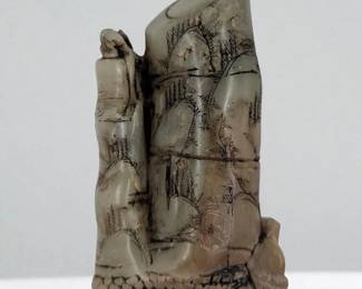 Chinese Carved Shoushan Stone Seal With Calligraphy
