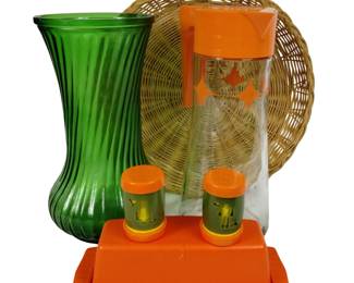 Vintage Orange Avocado Green S & P Shakers Decanter Vase