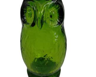 Vintage Pilgrim Glass Green Owl 4.5" Tall