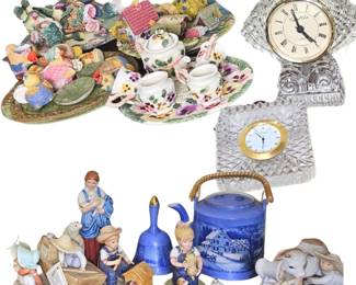 Pickers Lot Home Decor Figures Tea Pot Sets
