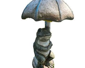 Vintage Frog & Umbrella Bird Bath Figure Outdoor Garden