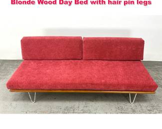 Lot 152 George Nelson Herman Miller Blonde Wood Day Bed with hair pin legs