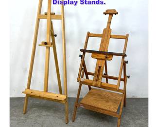 Lot 721 2pcs Artist Easels Painting Display Stands. 