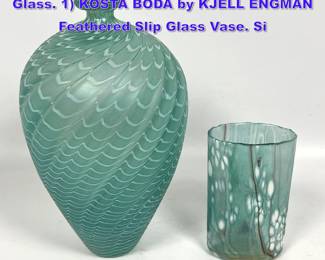 Lot 682 2pc Sweden and England Studio Art Glass. 1 KOSTA BODA by KJELL ENGMAN Feathered Slip Glass Vase. Si