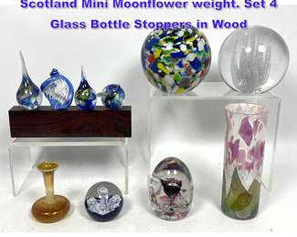 Lot 1184 10pc Art Glass Items. CAITHNESS Scotland Mini Moonflower weight. Set 4 Glass Bottle Stoppers in Wood