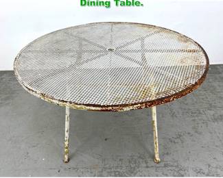 Lot 1662 Russell Woodard Mesh Round Dining Table. 