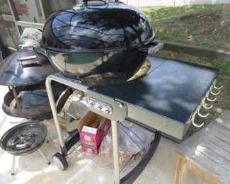 Weber Performer Premium Charcoal Barbecue Grill