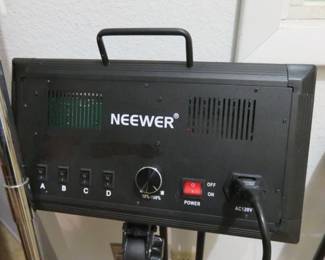 Neewer 500 LED Photo Studio Lighting Panel Stand