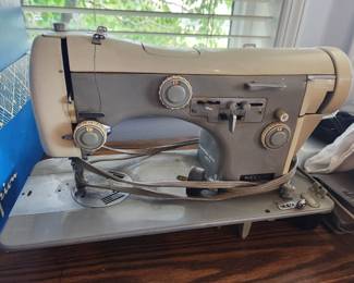 Necchi Portable Sewing Machine. 