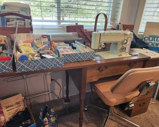 Kenmore Sears and it's Cabinet. Lots of Notions/Threads/Fabrics and other sewing items! 