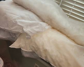 The stuffing for the 'Chilly Dog'!