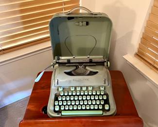 Vintage Hermes 3000