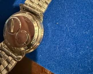 ACCUTRON with 14K Bezel protective plastic still on face on watch! Most sought after ACCUTRON more information to follow