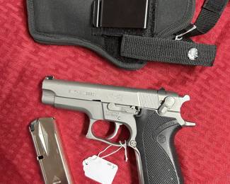 4. Smith & Wesson Model 5906 9mm