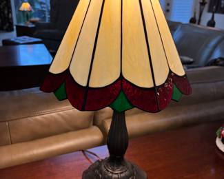 Tiffany style table lamp metal base. Red top & bottom 6” base 20”t $125.00