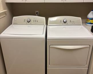 Kenmore washer and dryer 2011 clean great shape $400.00 pair