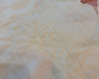 Dresden Plate Quilt 2 pillow shams
79”x 81”. $ 60.00 set