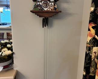 Swiss Romance “Der Frohliche Wanderer Edelweiss” German Cuckoo Clock. $ 350.00