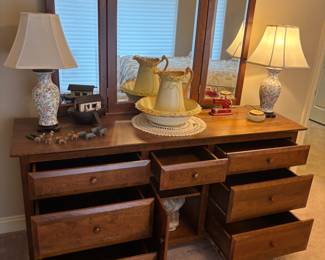 Amish, Country Home, PA dresser with mirrors, 7 drawers 1 door. 71”w 20.5”d 34”t w/mirror 78”t