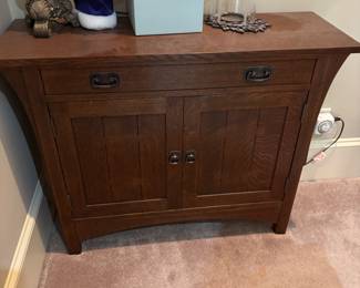 Stickley 2 door Oak Console Table
38”w 13”d 29.5”t. $ 350.00