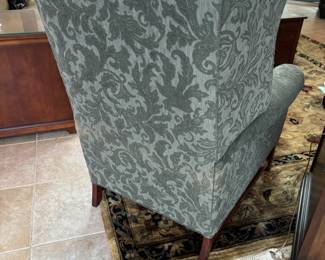 Conover Chair, Green Wingback recliner. 33”w 31”d 45”t. $ 250.00