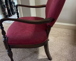Burgundy Arm Chair 23.5”w 21”d 35”t
$ 180.00