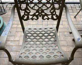 Cast Aluminum Table and 4 chairs
Tbl: 44”x44”x 29”t Chr: 26”w 20”d 36”t
$ 350.00