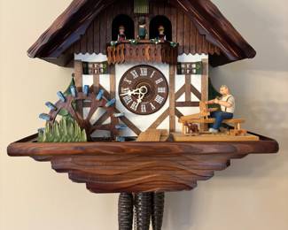 Swiss Romance “Der Frohliche Wanderer Edelweiss” German Cuckoo Clock. $ 350.00