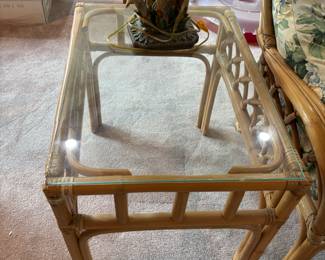 Bamboo and rattan set:
$900.00 6 piece set
Sofa: 78”w 32”d 32”t
(2) chairs: 34”w 32”d 32”t Otto: 25”x19”x 18”t
End Tbl: 20”w 28”d 22”t
Coffee: 36”w 26”d 16”t