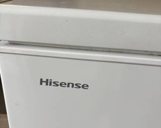 Hisense Chest Freezer 7cu. 31w 22”d 33.5”t. $150.00