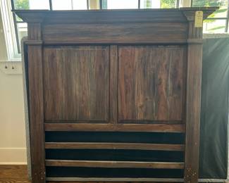 Beautiful wooden Full size headboard/boxsprings