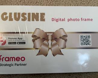 Glusine digital photo frame (new)