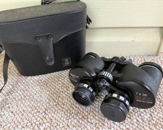 Tasco No. 400 binoculars with case